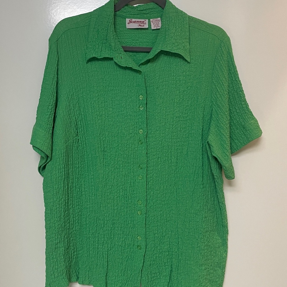 Joanna Plus,  Vibrant Green Button-Down Shirt. 1X